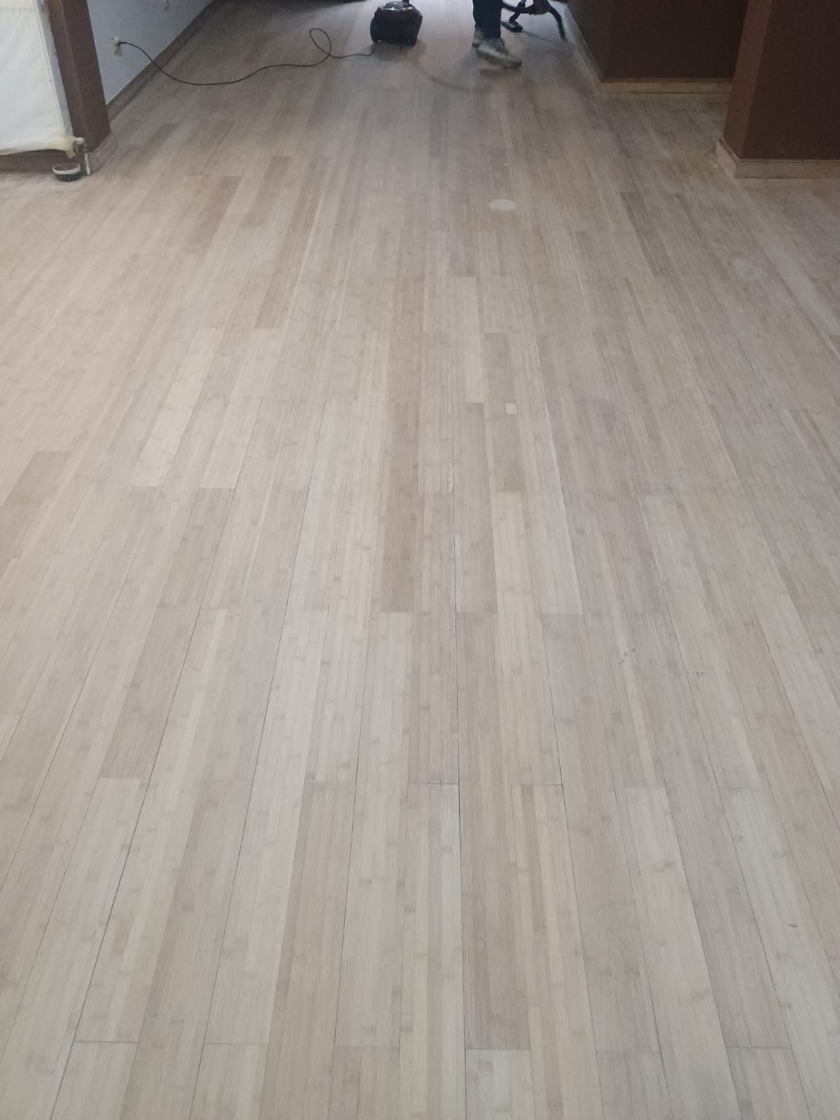 WORKER CONSTRUCTION - Amadora - Vinyl or Linoleum Installation