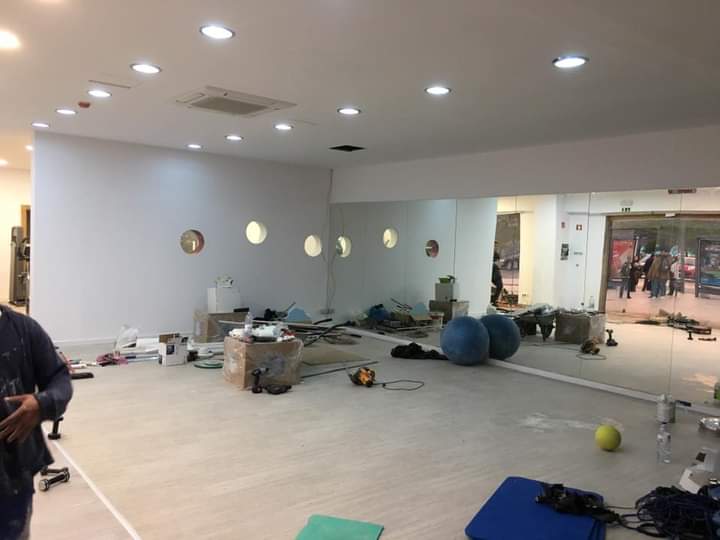Remodelar Sonhos - Moita - Abdichten der Außenwand