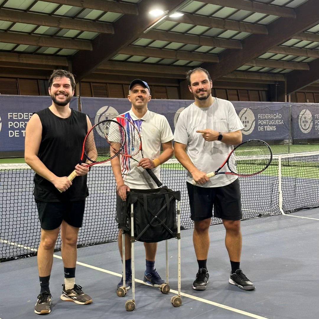Tiago Chaves - Aulas de Ténis - Sintra - Clases privadas de tenis (para mí o mi grupo)