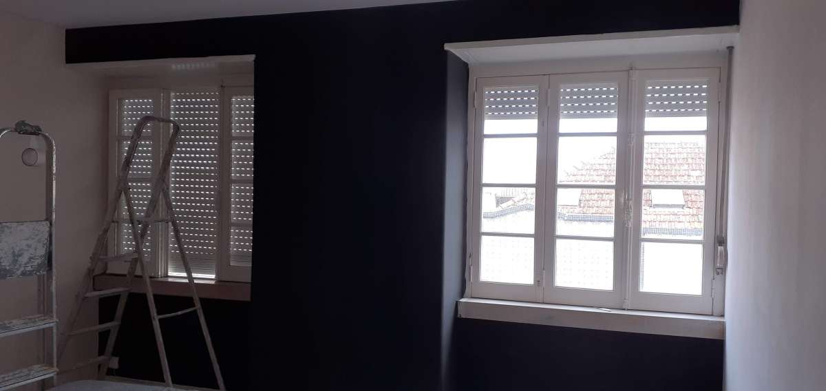 Erica Luis - Alcobaça - Stone or Tile Flooring Installation