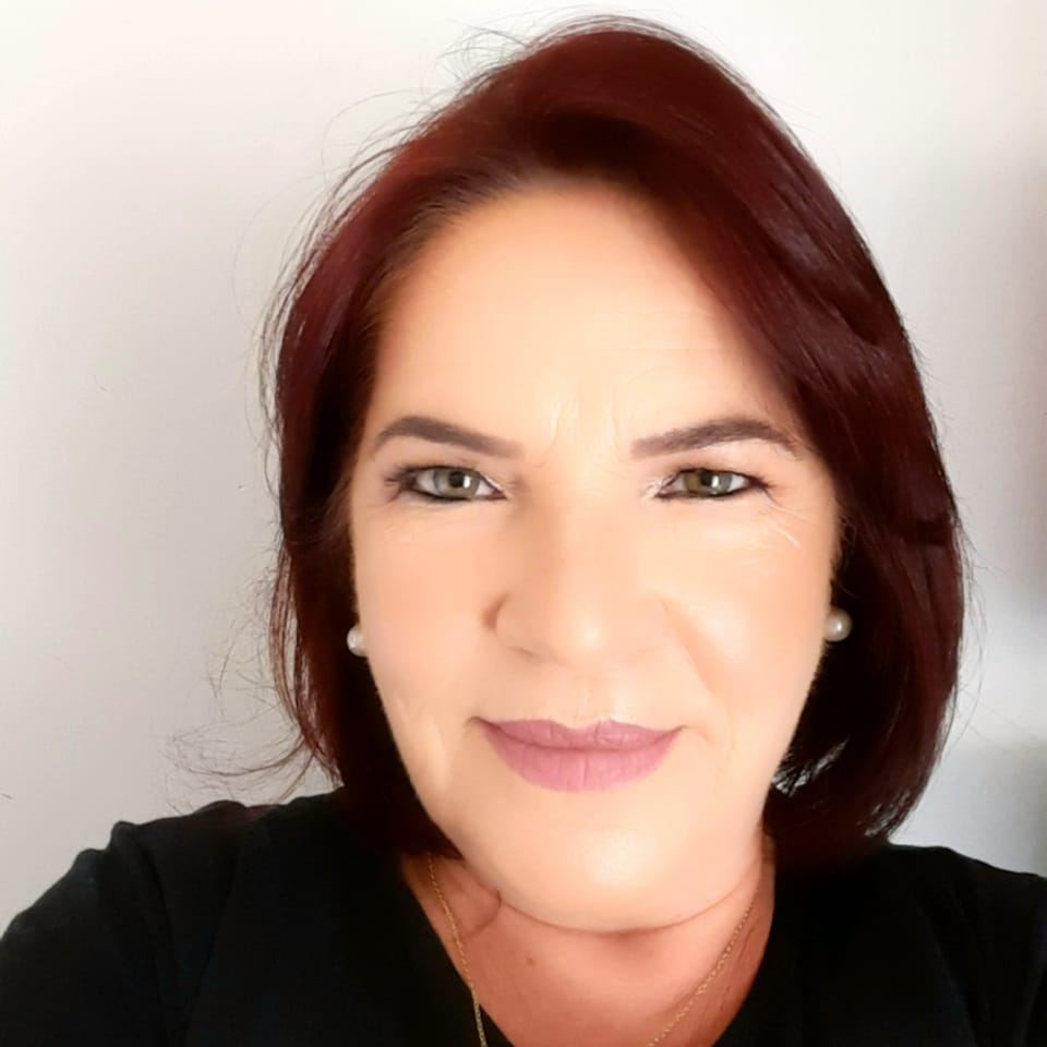 Ana Martins - Terapeuta e coach Emocional - Fafe - Hipnoterapia