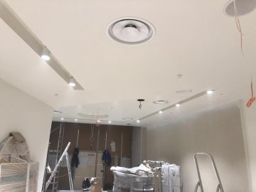 WORKER CONSTRUCTION - Amadora - Interior Wall Addition