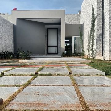 Cerrado Nobre - Figueira da Foz - Peinture extérieure