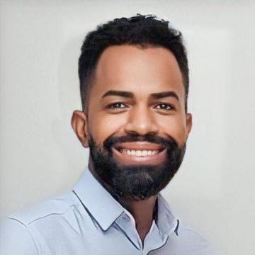 Tiago Frasan - Vila Nova de Famalicão - Logo Design