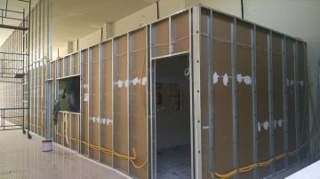 WORKER CONSTRUCTION - Amadora - Plumbing Pipe Installation
