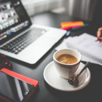 Diana Araújo - Assistente Virtual & Serviços Administrativos | Comunicação, Gestão de Emails e Marketing - Amares - Suporte Administrativo