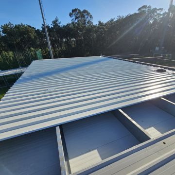 LL Remodelações - Póvoa de Varzim - Dachrinnen montieren oder austauschen