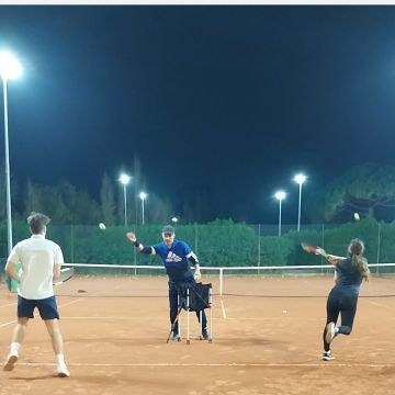 Tiago Chaves - Aulas de Ténis - Sintra - Clases de Deportes