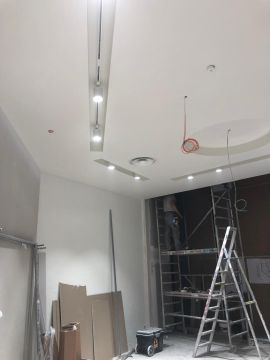 WORKER CONSTRUCTION - Amadora - Railing Repair