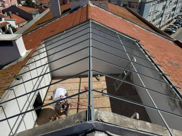 Remodelar Sonhos - Moita - Vinyl- oder Linoleumboden reparieren oder ausbessern