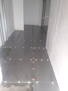 WORKER CONSTRUCTION - Amadora - Asbestos Removal