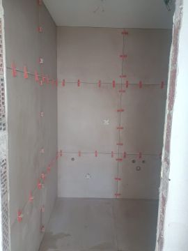 WORKER CONSTRUCTION - Amadora - Demolition Services