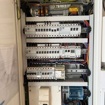 Central Faz Sistemas Elétricos - Mafra - Installation de disjoncteur ou de tableau électrique