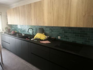 Donominador prireiotario - Oeiras - Construção de Parede Interior
