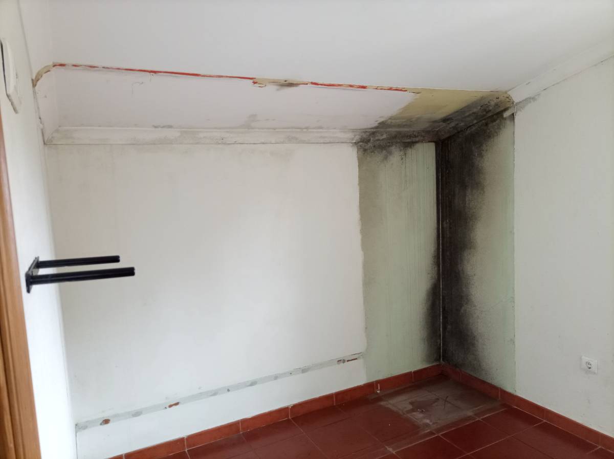 Douglas Valansuela - Porto de Mós - Installation de luminaires