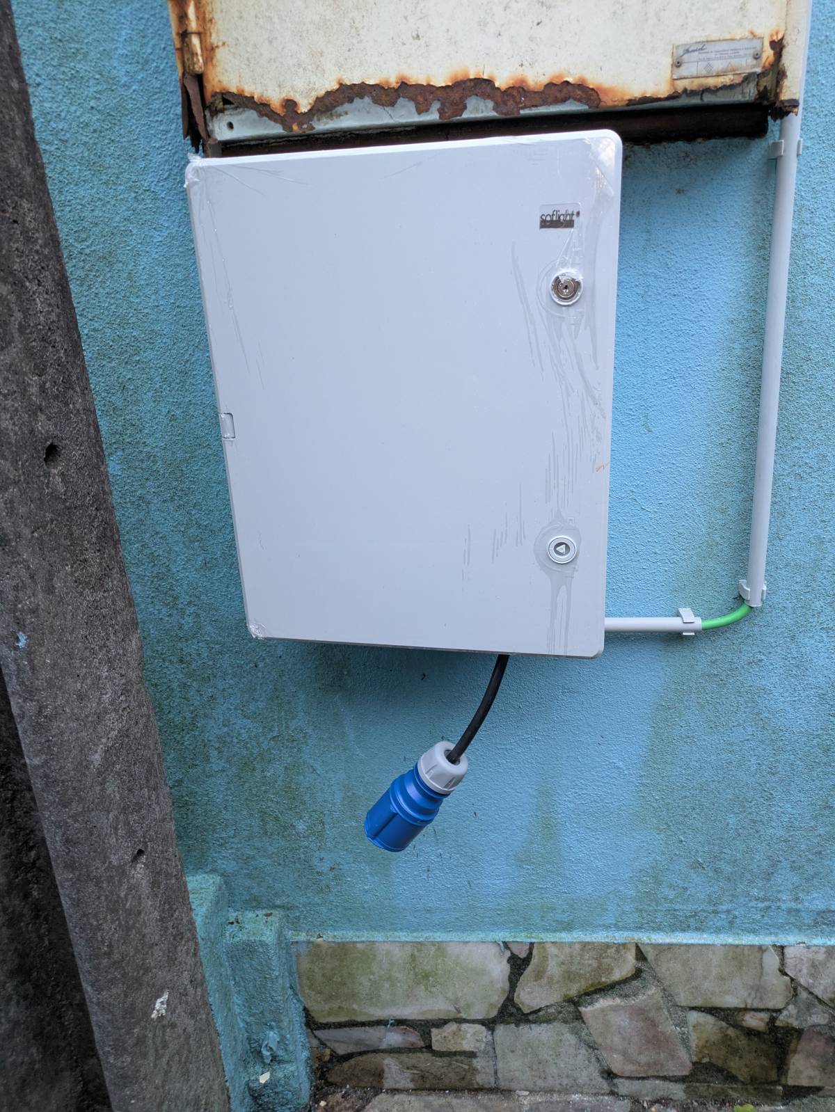 Volts reparações eletricas - Seixal - Reparación de interruptores y enchufes