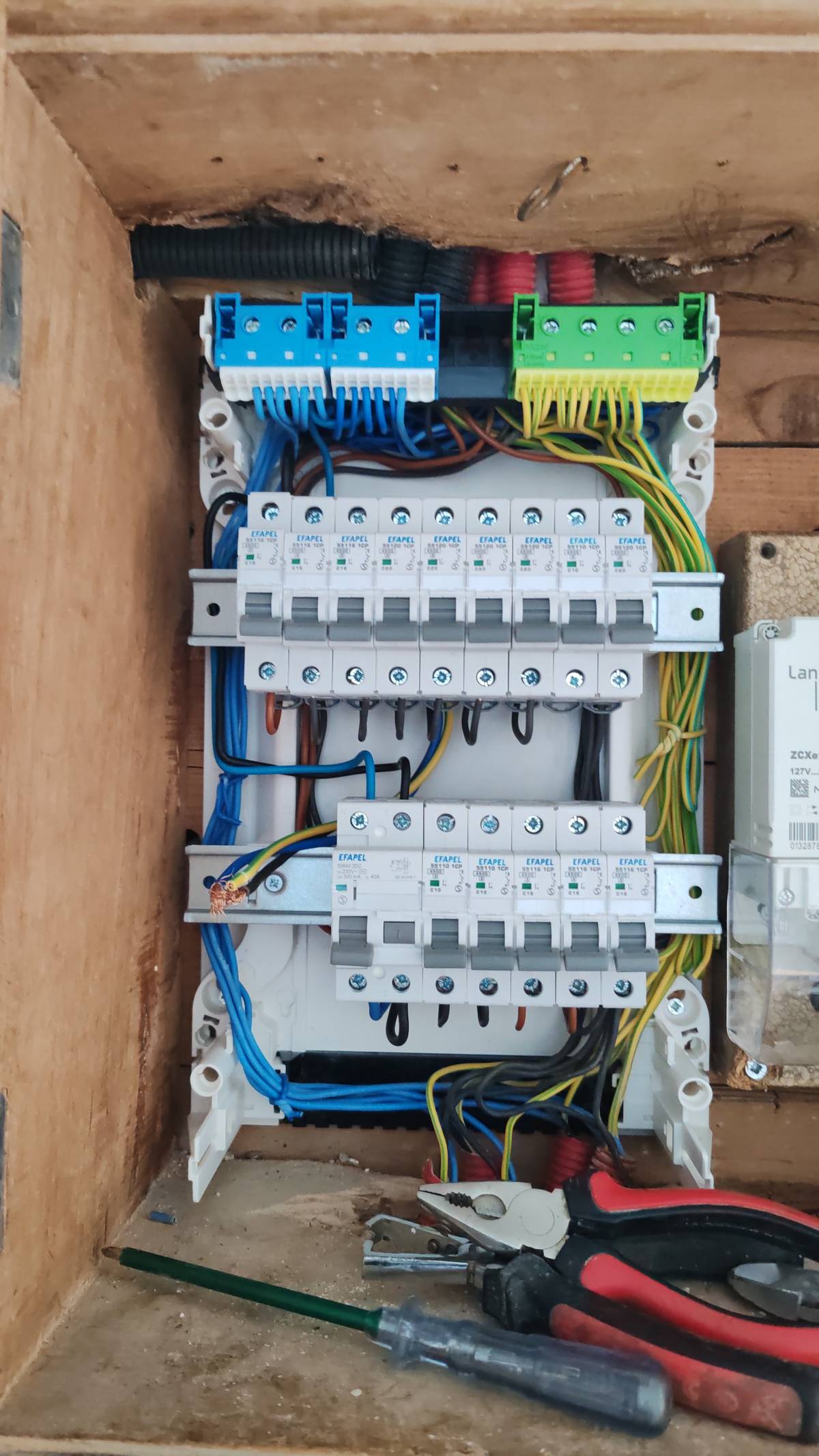 Pp eletricista - Sintra - Circuit Breaker Panel or Fuse Box Installation