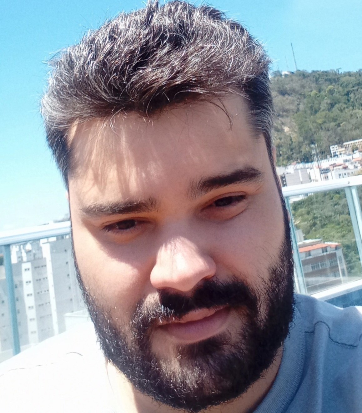 Renan – Instalações Elétricas & Obras - Maia - Instalação de Ventoinha