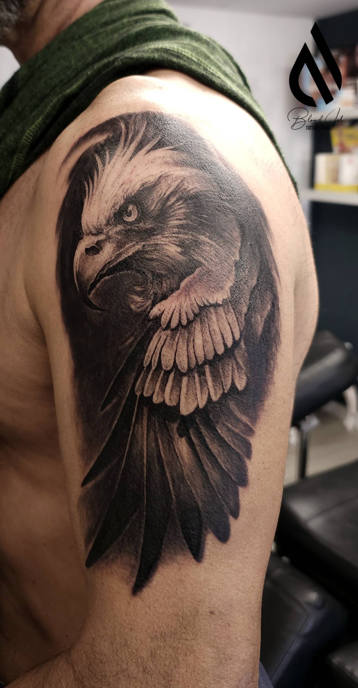 Blood Ink Tattoo Studio - Viseu - Tattoo und Piercings