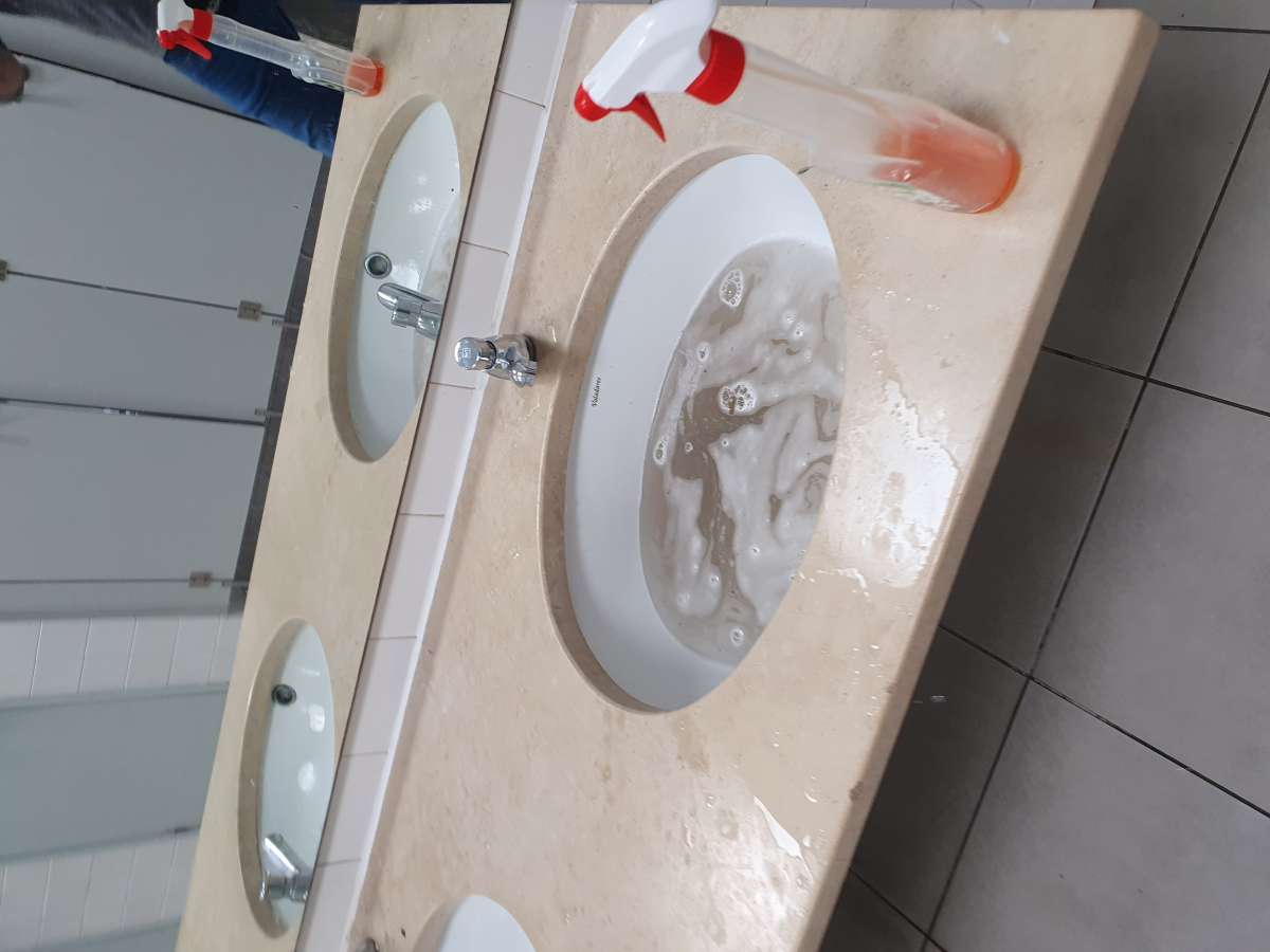 R.C Services - Amadora - Cleaning