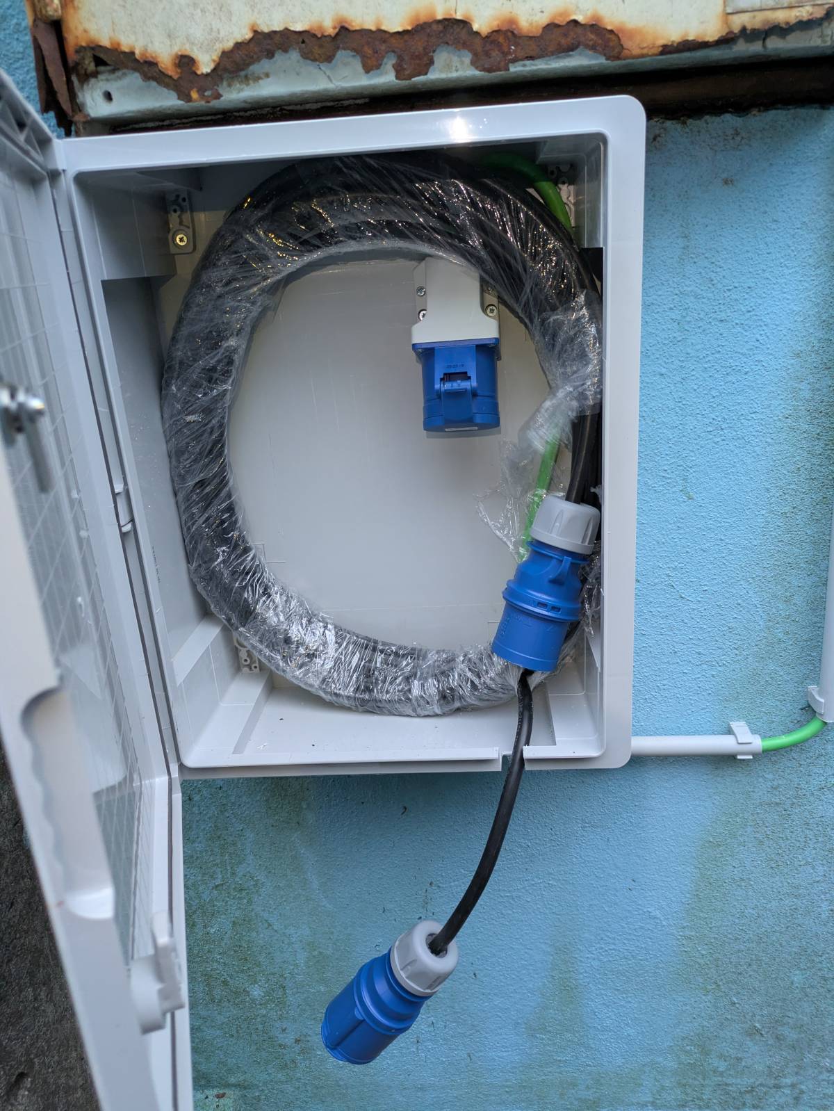Volts reparações eletricas - Seixal - Problemas eléctricos y de cableado