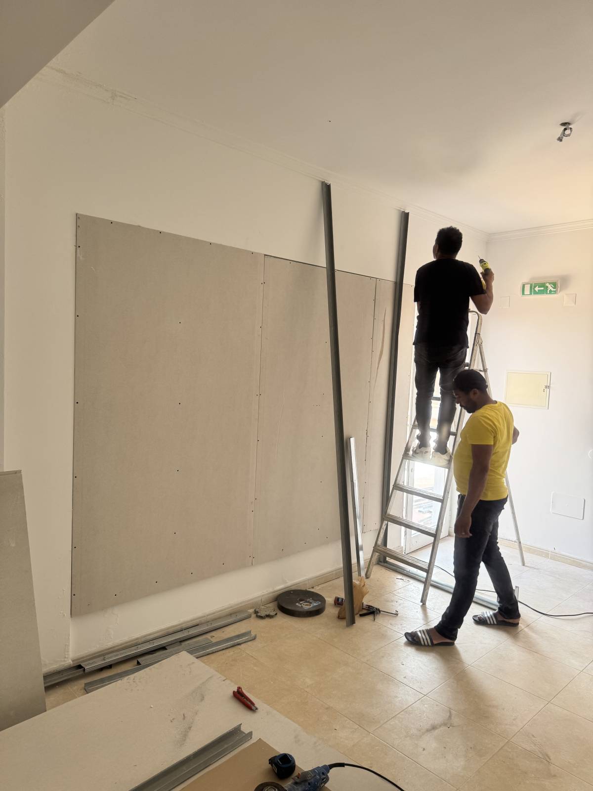 JANDERSON OLIVEIRA - Silves - Construção de Parede Interior