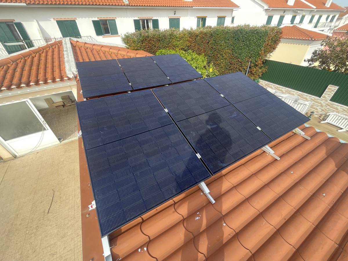 Miguel - Sintra - Reparação de Painel Solar