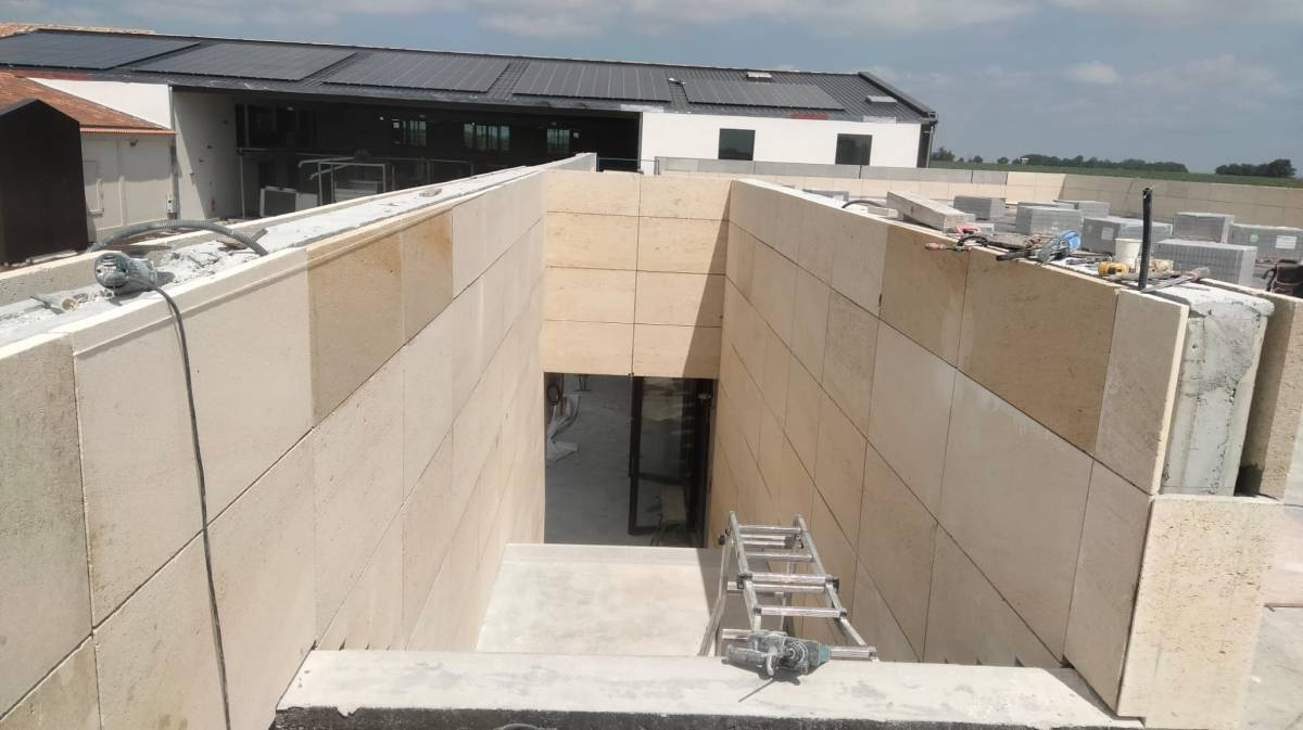 Chagas Construction Company - Amadora - Dachreinigung