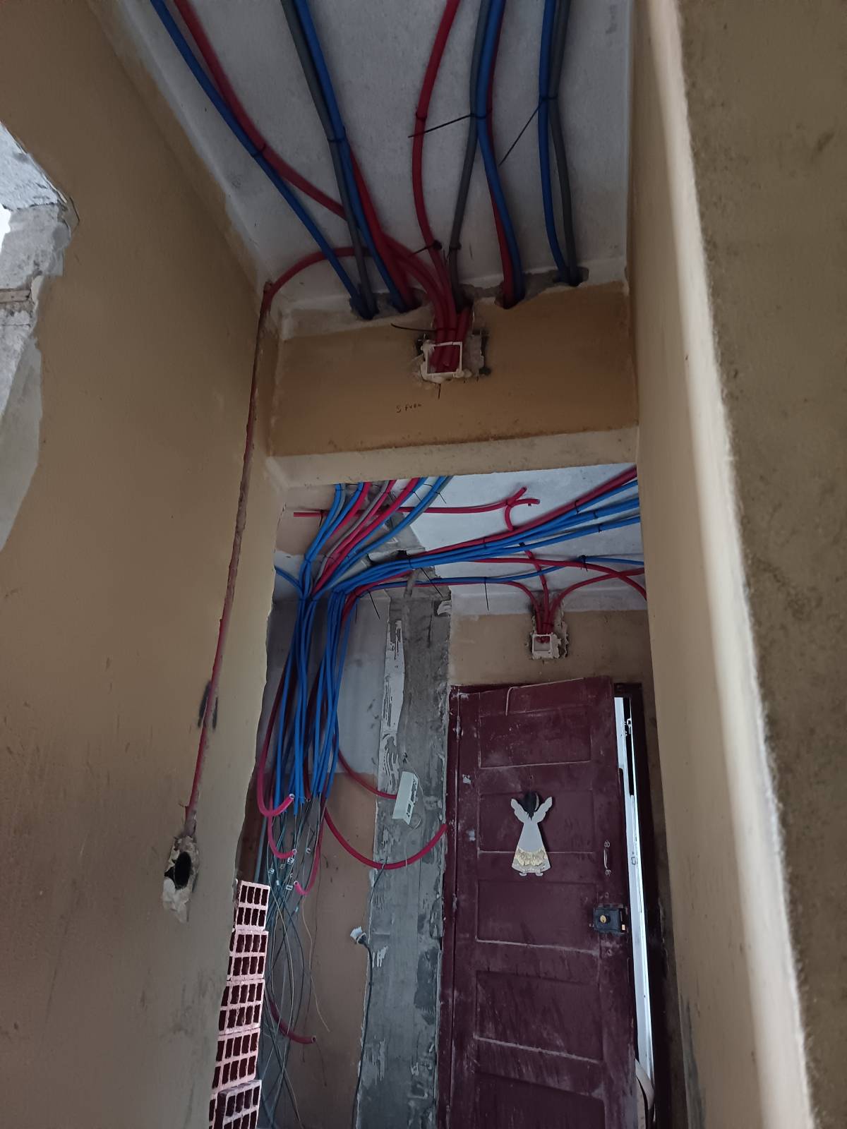 LAFRAN - eletrica - Seixal - Circuit Breaker Panel or Fuse Box Installation