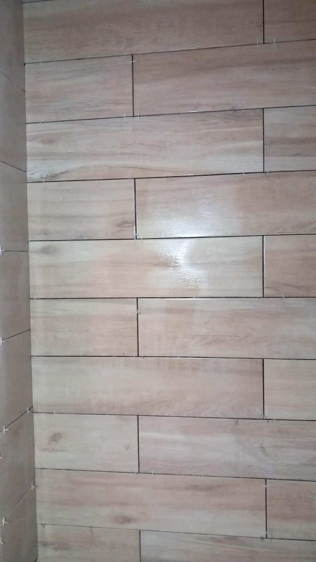 Reginaldo - Guimarães - Interior Wall Addition