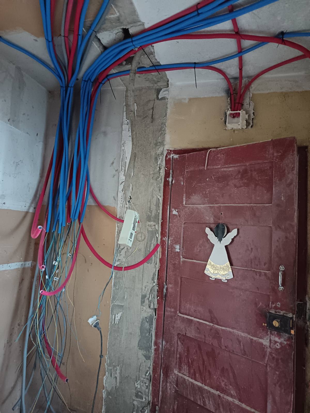 LAFRAN - eletrica - Seixal - Fan Installation