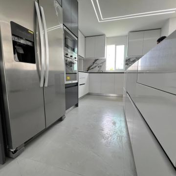 Domínio Incrível - Porto - Montagem de Mobília
