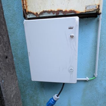 Volts reparações eletricas - Seixal - Reparación de interruptores y enchufes