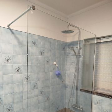 Vilson Cavalheiro - Alcobaça - Reparação de Corrimão