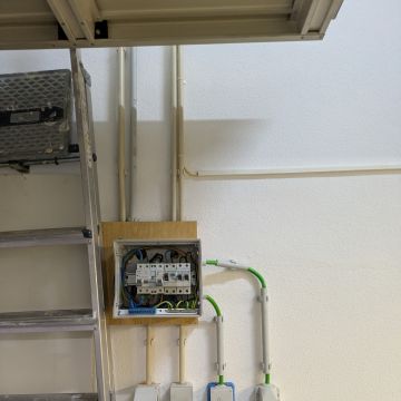 Volts reparações eletricas - Seixal - Entrega de alimentos