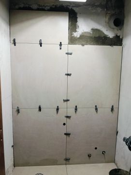EDS. LADRILHOS - Maia - Instalación de alfombras