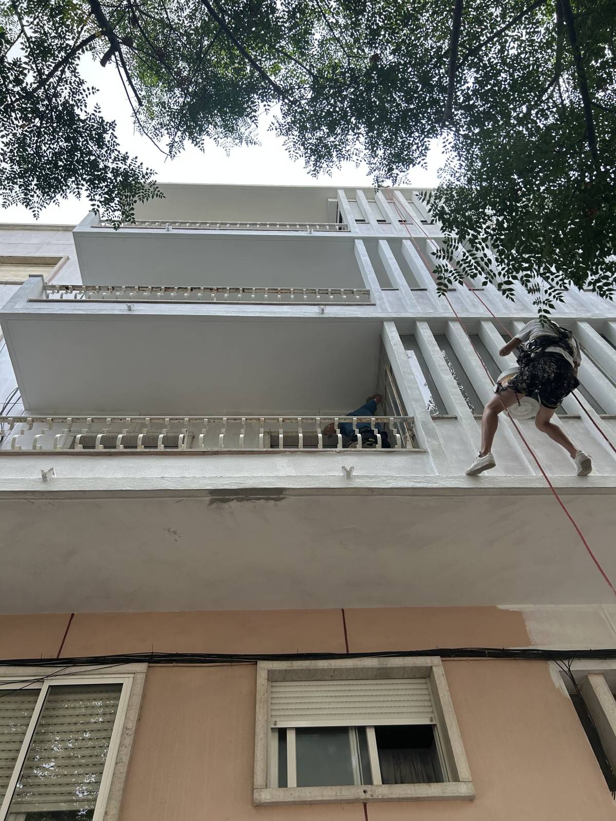 Rafael Conceição - Odivelas - Instalação de Lâmpada