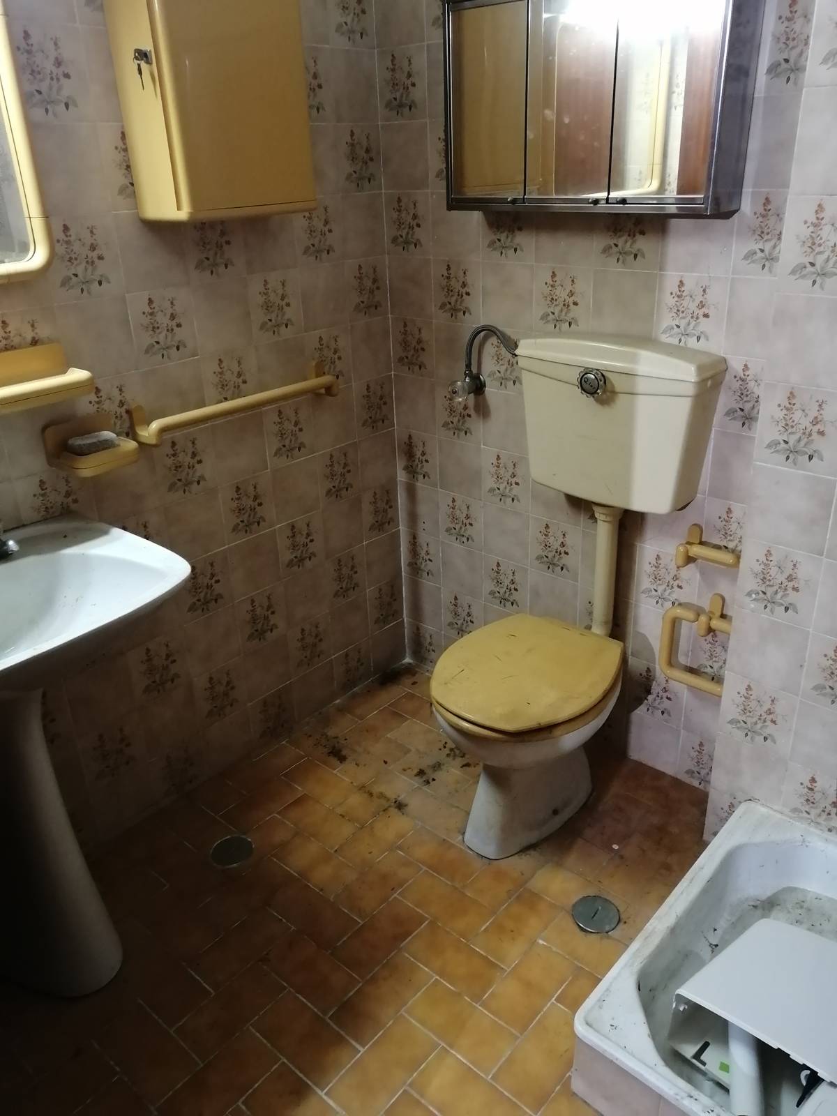 Vanda Matias - Seixal - Organização de Casas