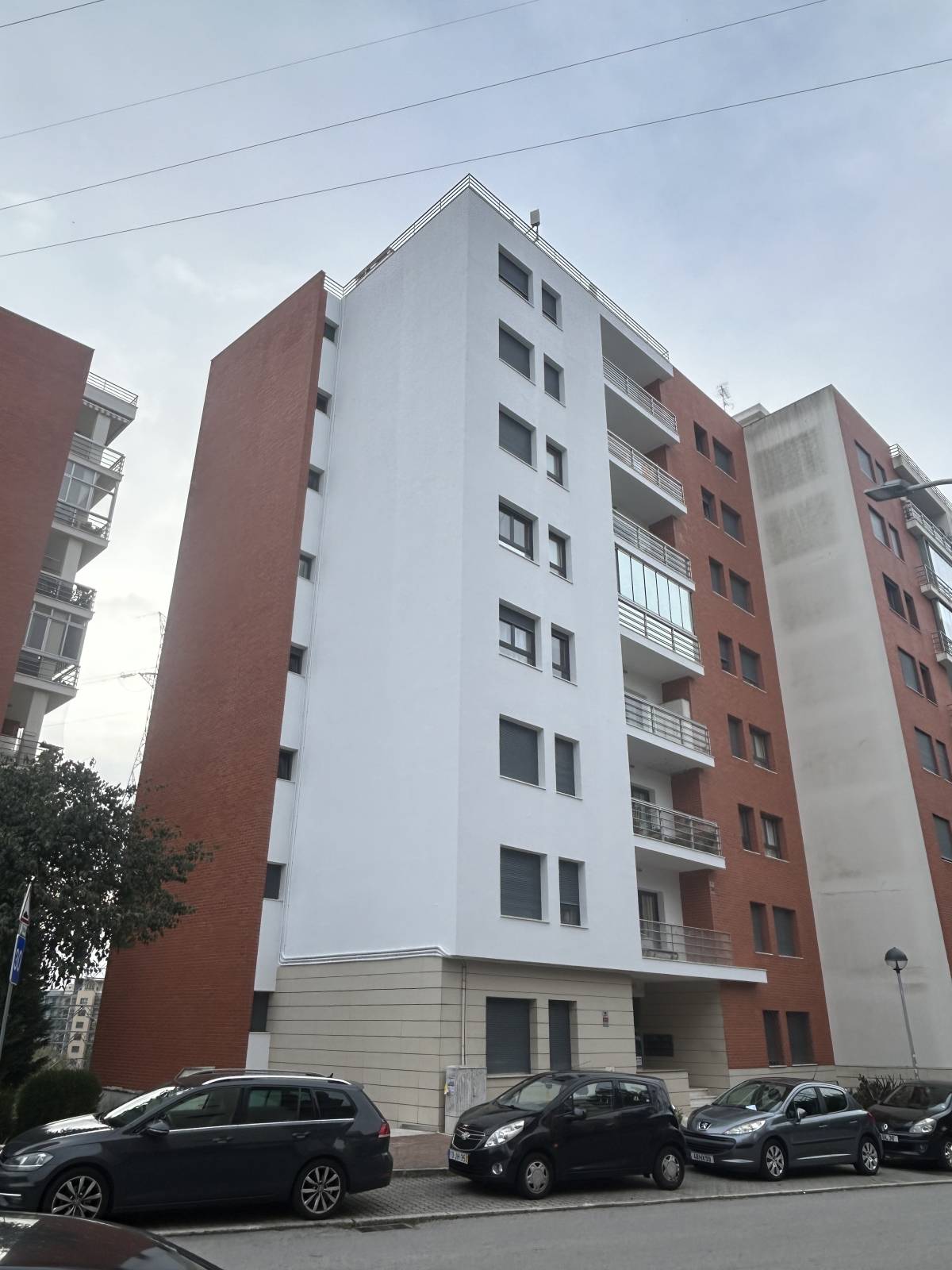 Rafael Conceição - Odivelas - Instalação de Lâmpada
