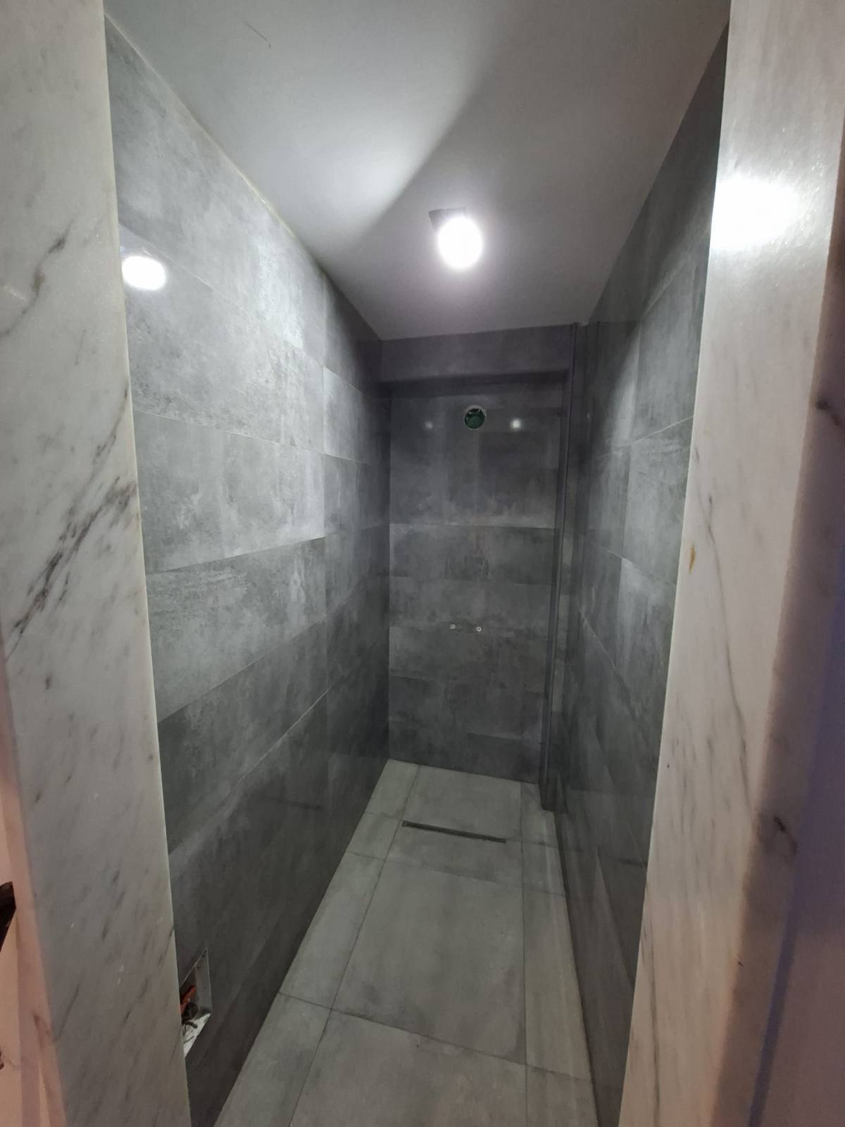 Gomes e sampaio - Oeiras - Concrete Flooring Installation