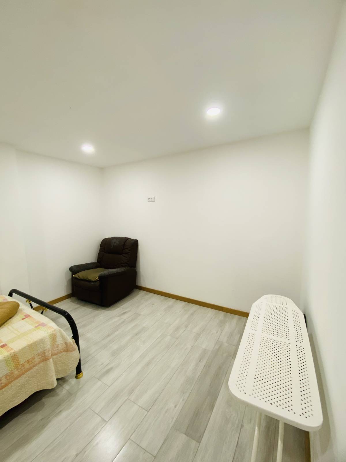 MR Construir - Viseu - Cabeleireiros e Barbeiros