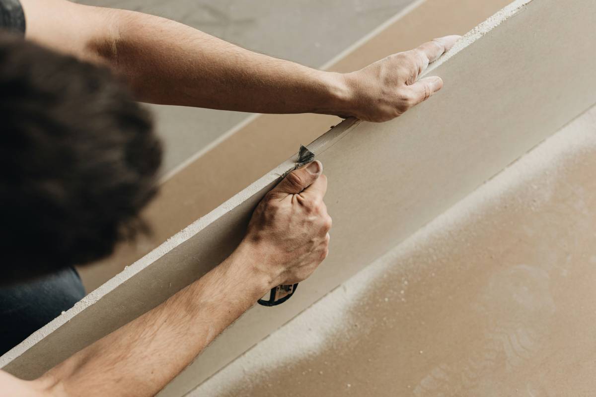 Toca Buildings - Braga - Siding Installation, Repair, or Removal