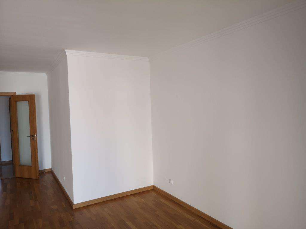 Vall Solutions - Sintra - Additions and Remodels
