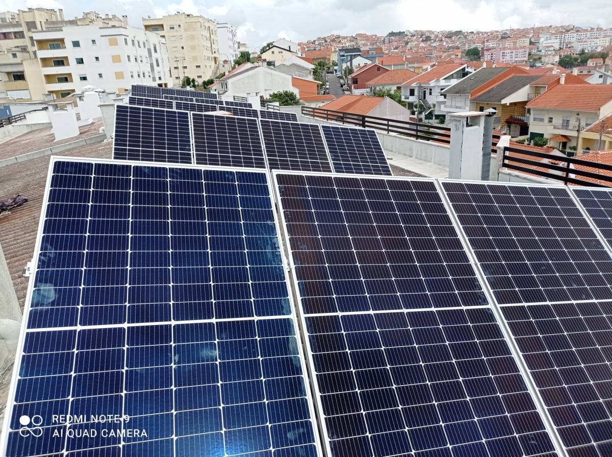 Trigueiros - Seixal - Instalación de paneles solares