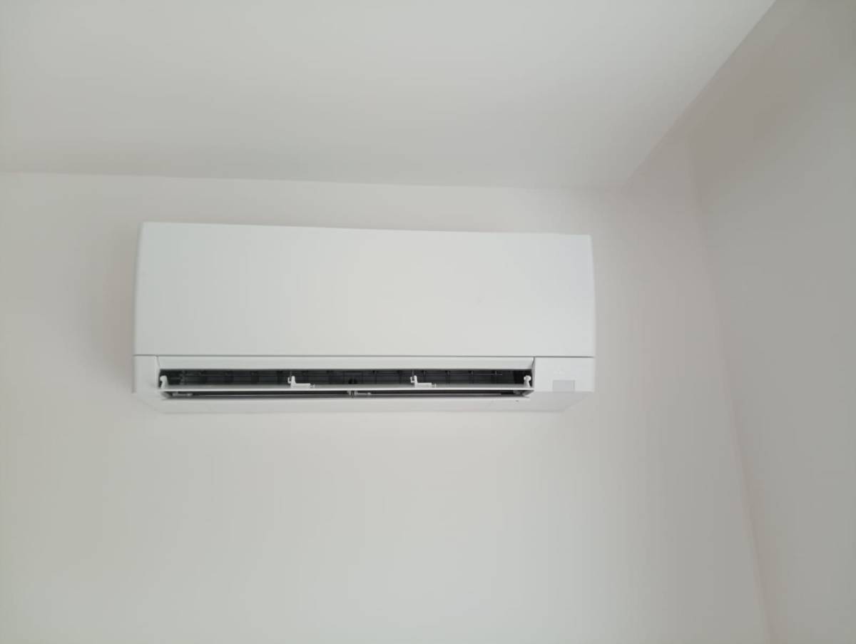 Comum e Completo, unipessoal, LDA - Guimarães - Solar Panel Repair