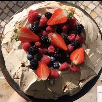 Larissa Castro - Lisboa - Wedding Catering Service