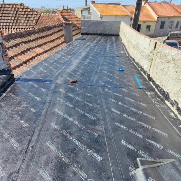 Haru Services - Aveiro - Remodelação de Loja