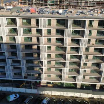 Almeida & Gama - Construções, Lda. - Porto - Abdichten der Außenwand