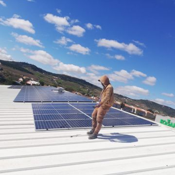 Trigueiros - Sesimbra - Reparação de Painel Solar