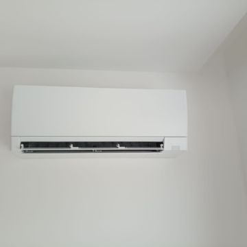 Comum e Completo, unipessoal, LDA - Guimarães - Solar Panel Repair